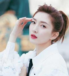 娱乐吃瓜江疏影,娱乐圈的瓜田，她如何成为焦点？  第1张